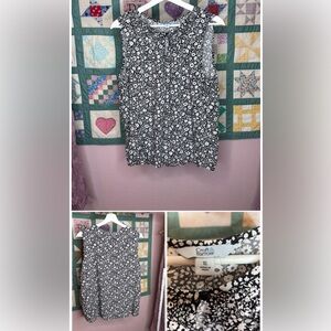 Black and White Floral Sleeveless Blouse